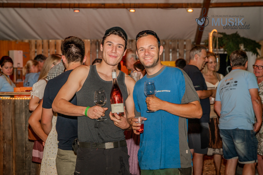 DSC_3827 | "Fussifoto.com – Ihr Ansprechpartner für hochwertige Fotografie! Entdecken Sie kreative Bilder und professionelle Dienstleistungen. Kontaktieren Sie uns für Ihre Projekte!"