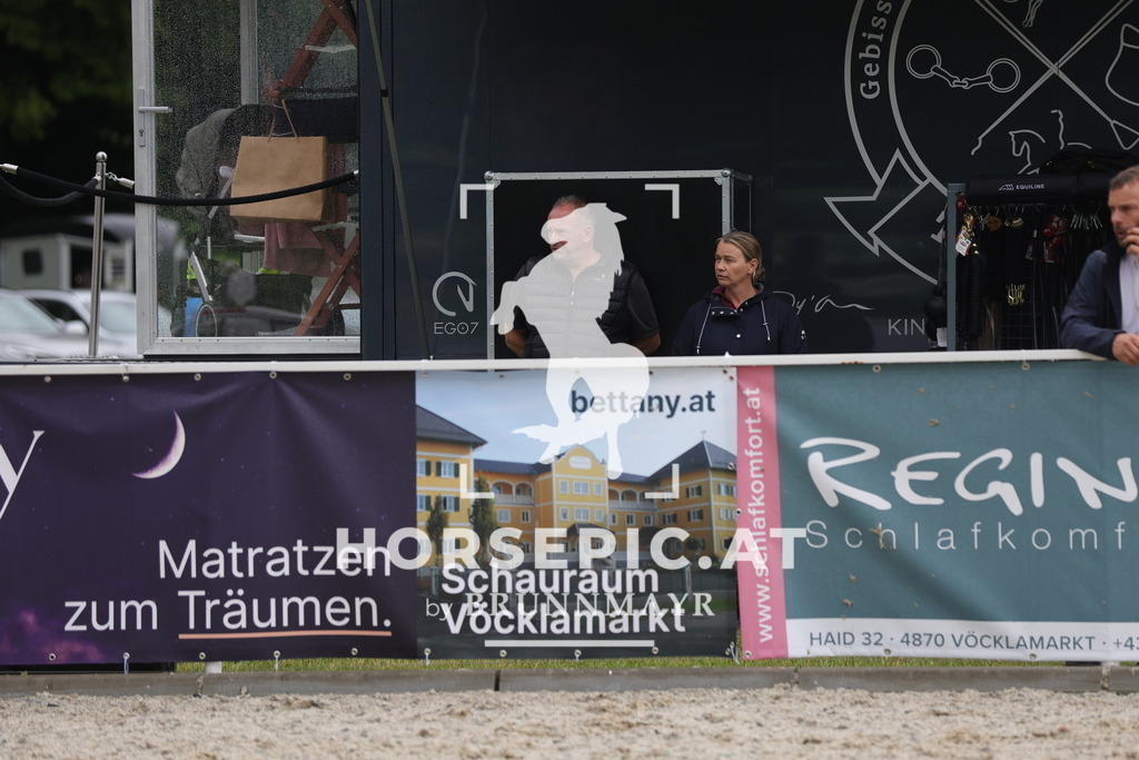 0P6A1471 | Willkommen bei Brunnmayr - Design & Fotografie – Ihrem Spezialisten für Reitturniere und Pferdeveranstaltungen in Oberösterreich, Salzburg und Bayern! Seit über 17 Jahren sind wir leidenschaftlich dabei.