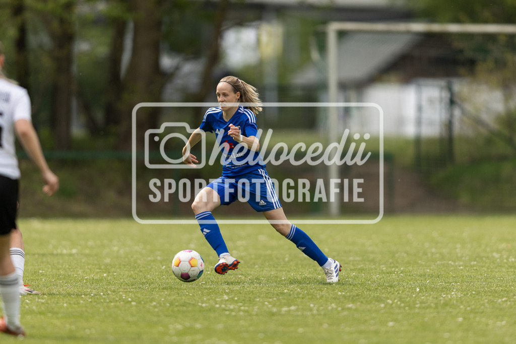 Fußball I Frauen I Saison 2025-2026 I Oberliga Niedersachsen I FC Jesteburg-Bendestorf - BW Hollage I 12664 | realhellocedii - Realisiert mit Pictrs.com