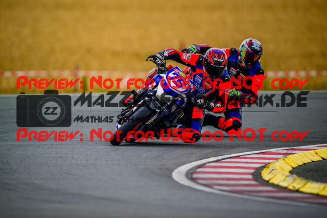 MaZZes_FotoMatrix_240727_6007705_2289 | TWIN