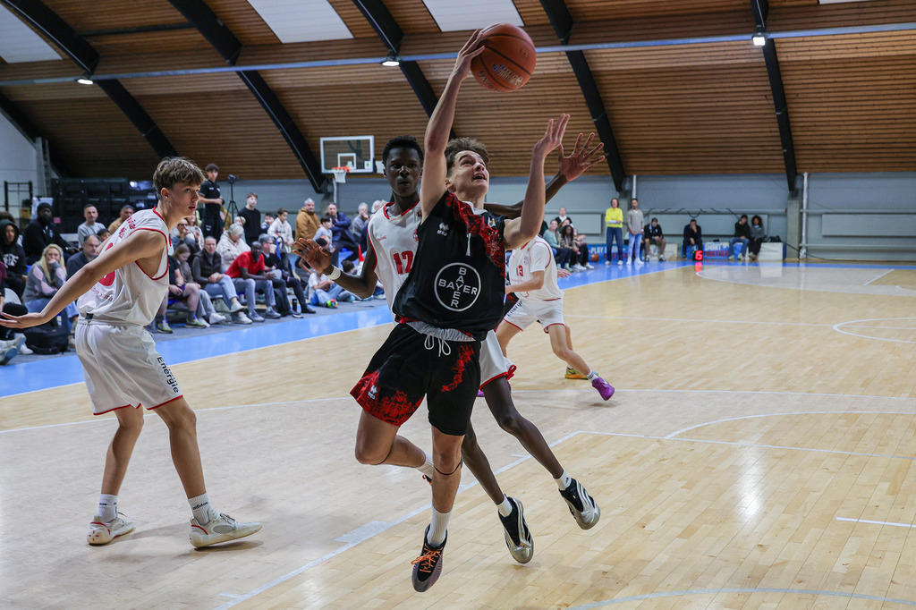 JBBL BAYER GIANTS @ BBV Rheinstars Köln-31 | Fotos von Basketballspielen aus dem Raum NRW fotografiert von Gero Mueller-Laschet und Daniel Schaefer - Realisiert mit Pictrs.com