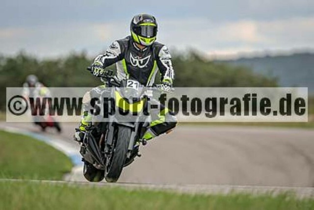 spof5731 | Professionelle Fotos von Sportveranstaltungen, aber auch Hochzeiten und anderen Events. - Realisiert mit Pictrs.com