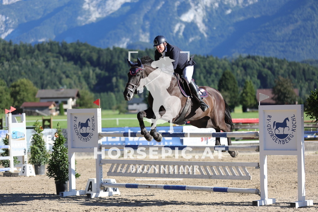 0P6A7442 | Willkommen bei Brunnmayr - Design & Fotografie – Ihrem Spezialisten für Reitturniere und Pferdeveranstaltungen in Oberösterreich, Salzburg und Bayern! Seit über 17 Jahren sind wir leidenschaftlich dabei.