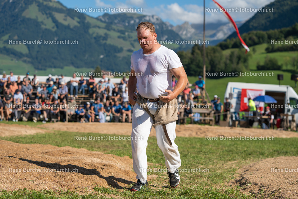 DSC09011 | René Burch leidenschaftlicher Fotograf aus Kerns in Obwalden.  Hier finden sie Sport, Landschaft und Natur Fotografie.
 - Realisiert mit Pictrs.com