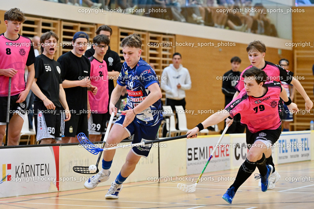 VSV Unihockey vs. Wiener Floorball Verein | #59 Nino Forelli VSV Unihockey, #79 LANGER Christopher Wiener Floorballverein, #11 Jakub Kir Wiener Floorballverein, VSV Unihockey vs. Wiener Floorball Verein, VSV Unihockey vs. Wiener Floorball Verein am 18.05.2025 in Villach (Ballspielhalle St. Martin), Austria, (Photo by Bernd Stefan)