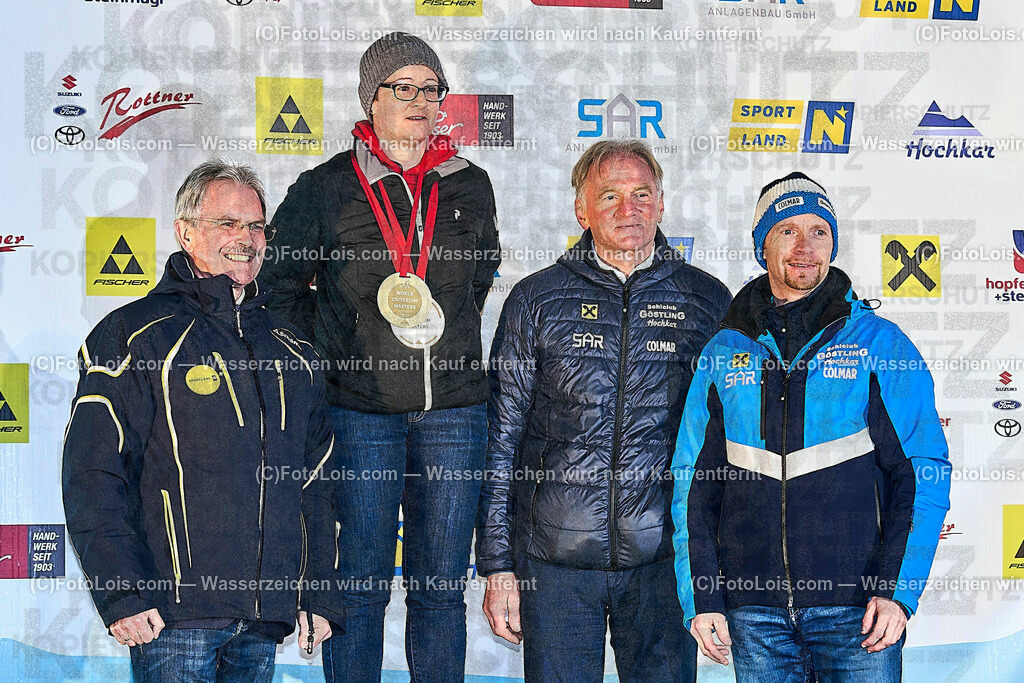 ALP2445_FMC-SL_Kat-A_Siegerehrung_Bergner Doris | (C)FotoLois.com, Alois Spandl, World Criterium Masters Ski Alpin 2023 Hochkar, WellcomeFeier mit Siegerehrungen Slalom A + GiantSlalom C, Mo 20. März 2023.