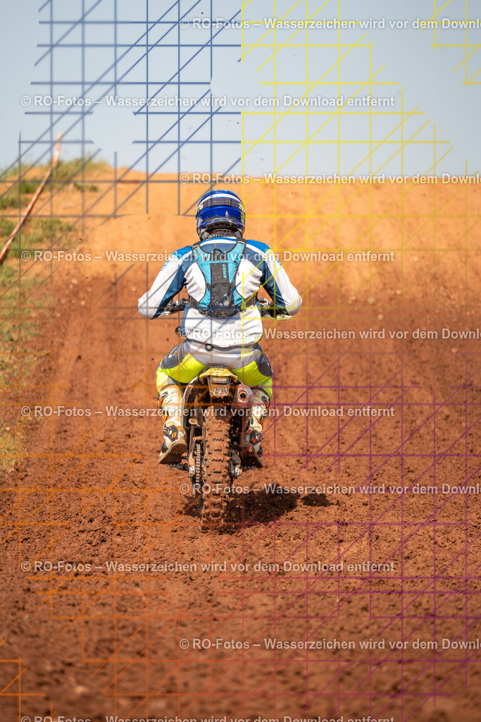 Wolfshausen 4 Lauf -1055 | Sportfotografie von RO-Fotos: Motorsport, Motocross, Enduro, Laufveranstaltungen und Triathlon. Professionelle Fotos von Sportlern und Events. - Realisiert mit Pictrs.com