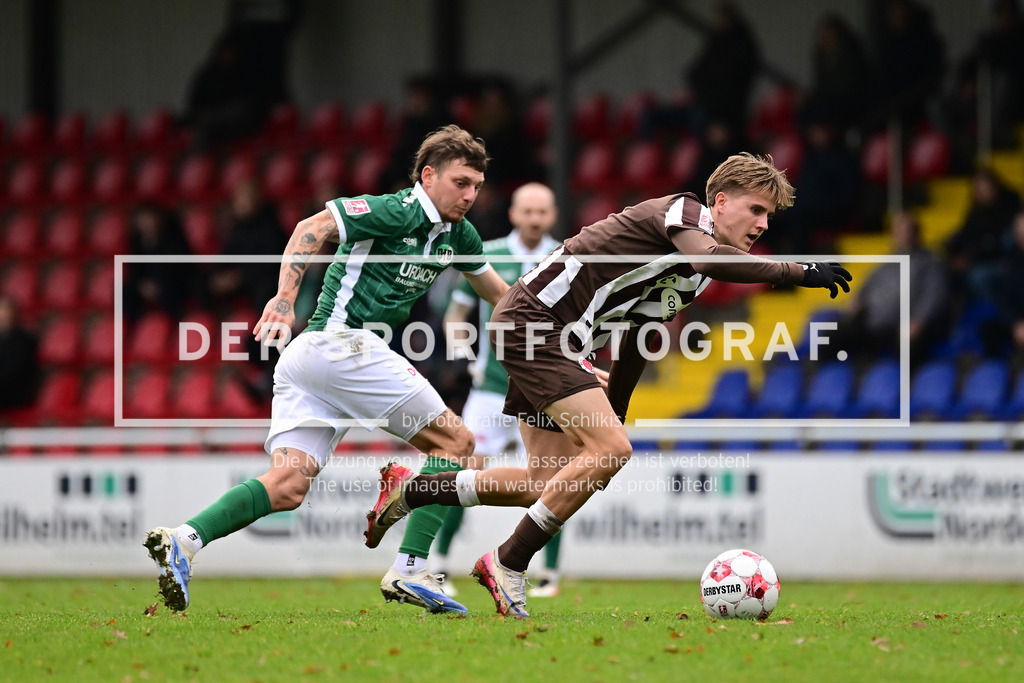 Fußball I Herren I Saison 2025-2026 I Regionalliga Nord I 21. Spieltag I FC St. Pauli II - VfB Lübeck I 32641 | Fabian Istefo (19, VfB Lübeck) Erik Ahlstrand (21, FC St. Pauli II) - Realisiert mit Pictrs.com