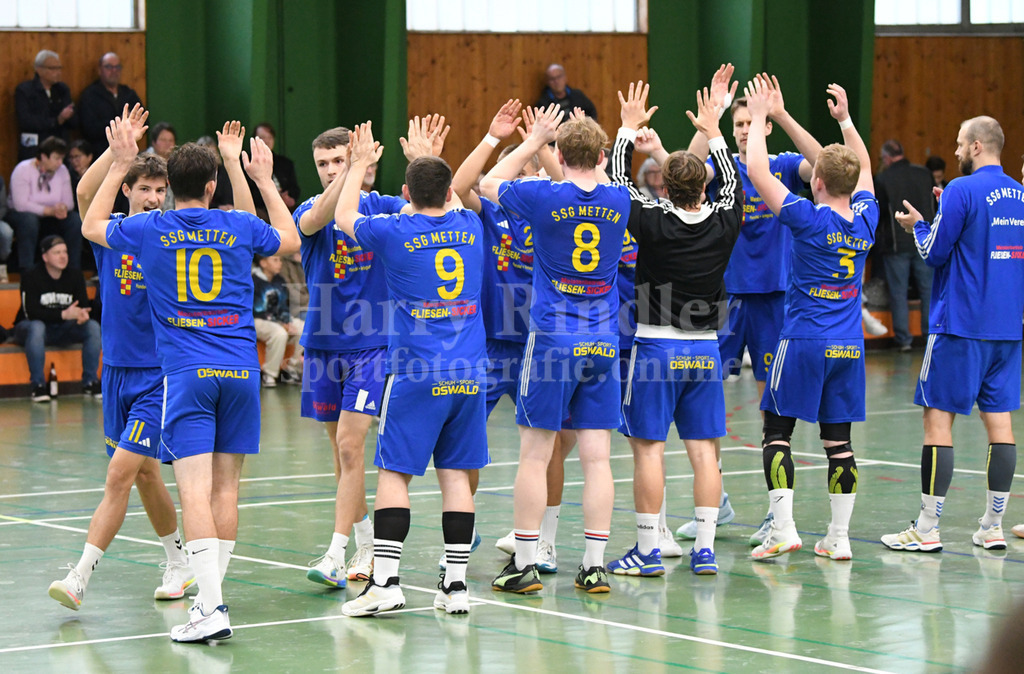 SSG Metten : VfL Waldkraiburg | Ha-Ri; Sportfotografie Ha-Ri; Sporfotografie Harry Rindler; Sport Deggendorf; Sportbilder Deggendorf; Sportfotos Deggendorf; Sportfotos Niederbayern; Sportbilder Niederbayern; Amateursport Niederbayern; Bayern;  - Realisiert mit Pictrs.com