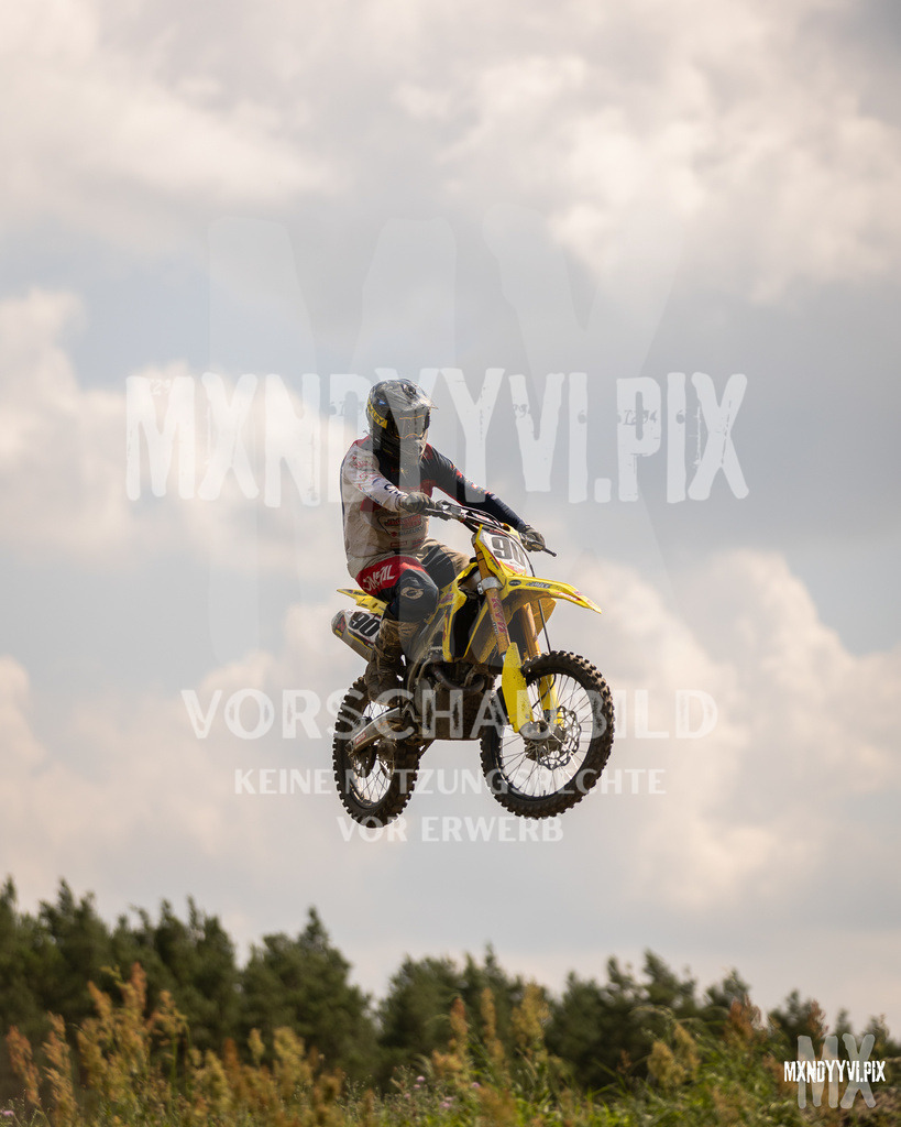866A1772 | mxndyyvipix