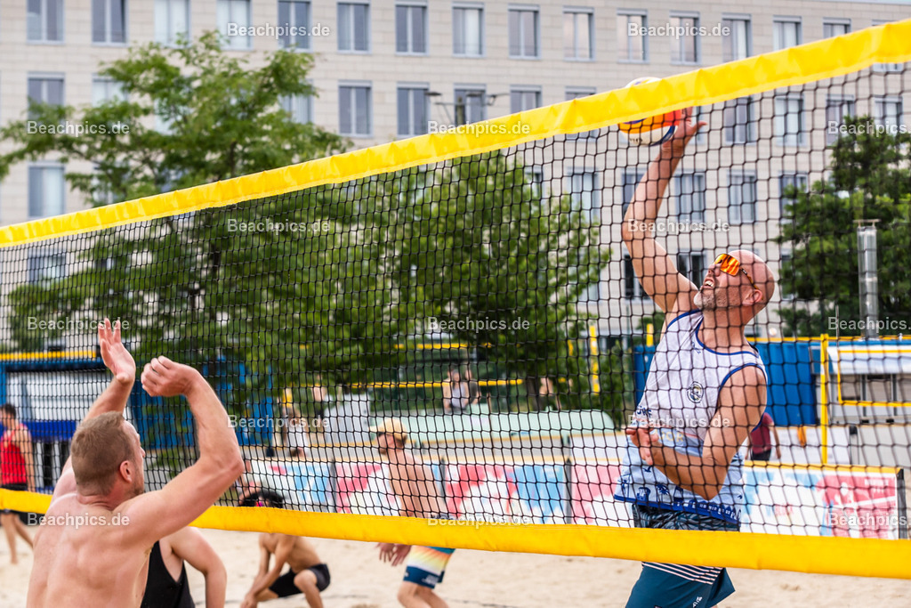 2024-00101180-Beach-Tour-Berlin-Brandenburg-A-Turnier | 01.06.2024; Berlin Foto: Gerold Rebsch - www.beachpics.de