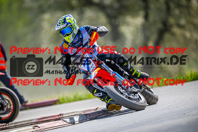 MaZZes_FotoMatrix_230506_7179 | S3