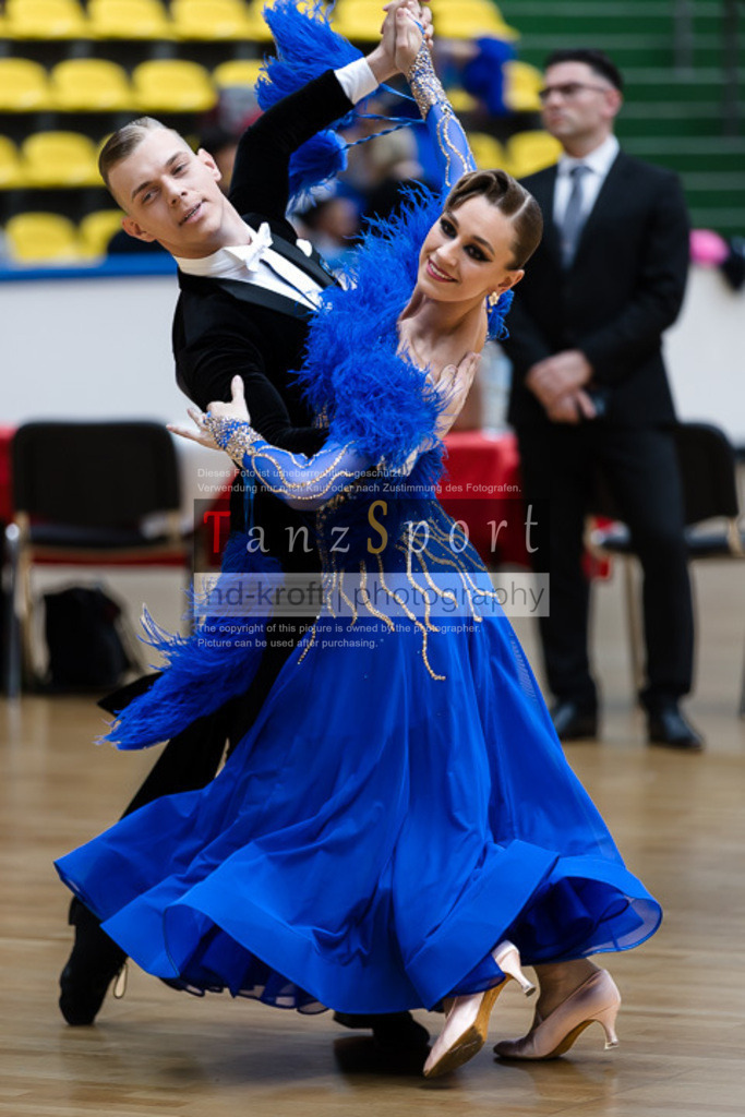 20250517_HessenTanzt_WDSF_IntOpen_Std_1507 | Tanzsportbilder, Standardtanz, Lateintanz, WDSF, DTV, LTVB, dancecomp, goc, hessen tanzt, blaues band der spree, walzer, tango, wiener walzer, slowfox, quickstepp, samba, rumba, cha-cha-cha, paso doble. jive, hd-kroft photography, turniertanzsport