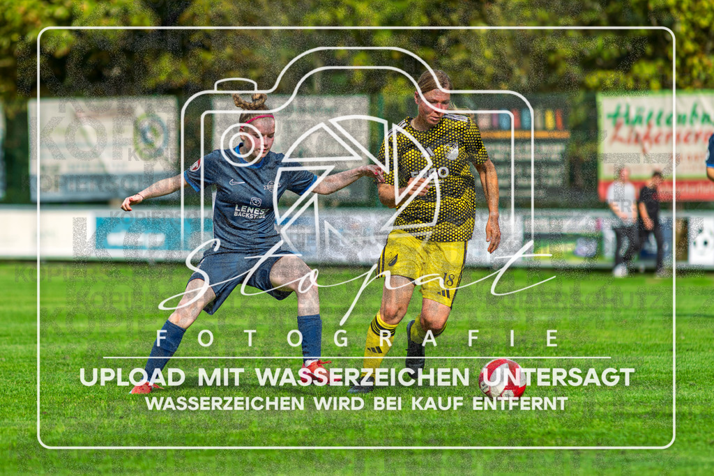 Kreisliga Frauen OHZ/VER - TSV St. Neu Jürgen vs. SG Fulde | Melanie Rösner (SG Fulde #18), Johanna Tom Wörden (TSV Neu St. Jürgen #6); Kreisliga Frauen OHZ/VER - TSV St. Neu Jürgen vs. SG Fulde am 12.09.26 in Sportplatz Eiche, Worpswede - Realisiert mit Pictrs.com
