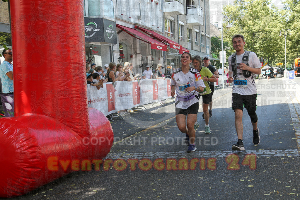 250621_1231_EX1_5950 | Sportfotografie im Rhein-Sieg Kreis, Köln, Bonn, NRW, Rheinland Pfalz, Hessen, etc. Unser Tätigkeitsfeld umfasst den Laufsport vom Volkslauf über den Marathon, Duathlon, Triathon bis zum Ultralauf wie Kölnpfad Ultra oder Schindertrail.