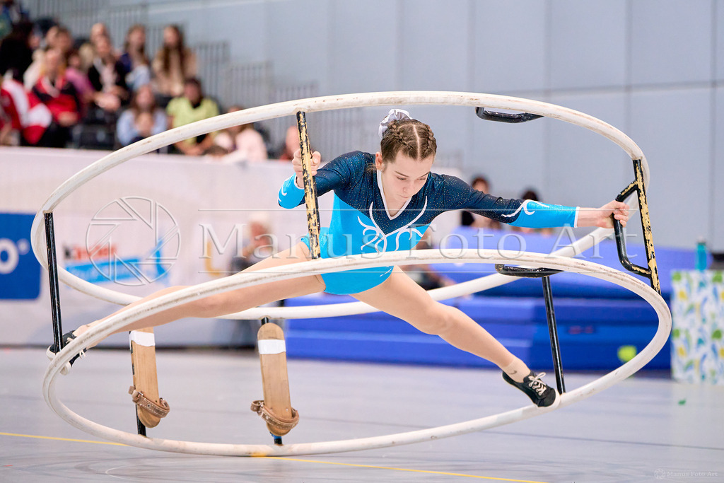 A-DSC02126 | Professionelle Sportfotografie in Hamburg, Schleswig-Holstein und Niedersachsen – spezialisiert auf Rhönrad, Geräteturnen, Leistungsturnen und rhythmische Sportgymnastik. Bundesweite Begleitung von Rhönrad-Events. Jetzt Sport-Fotos - Realisiert mit Pictrs.com