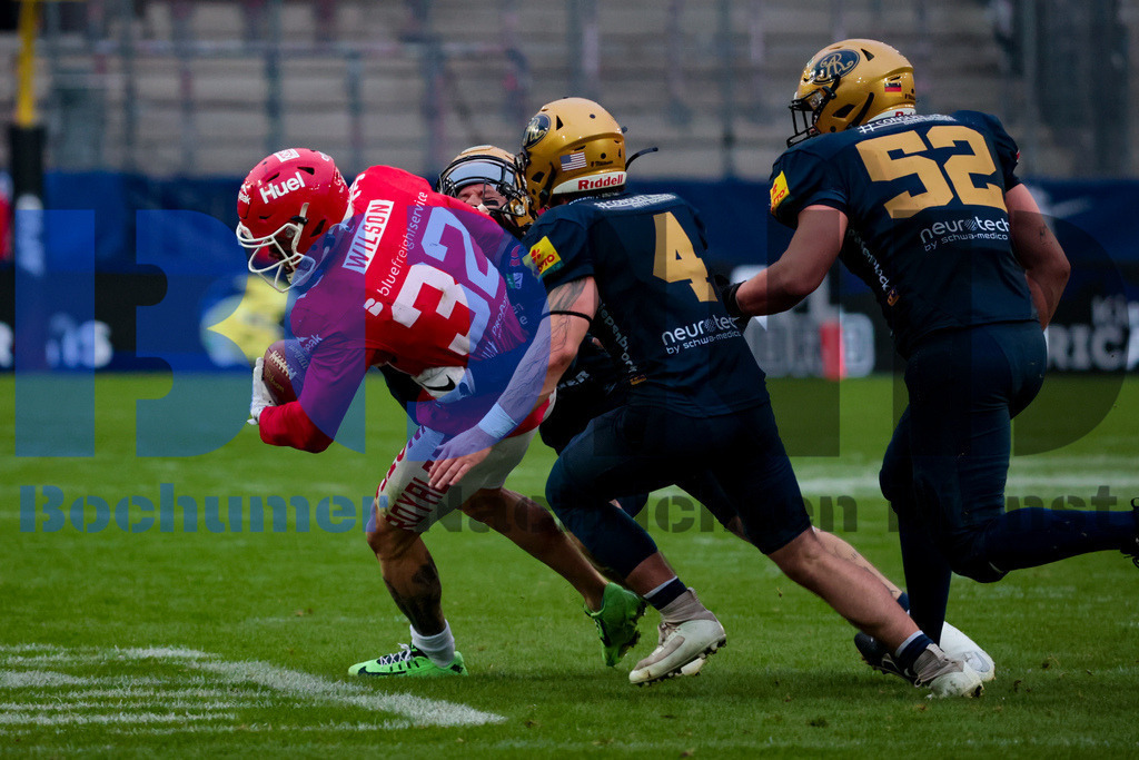 SES_POTDRE20241012-37 | bond - Realisiert mit Pictrs.com