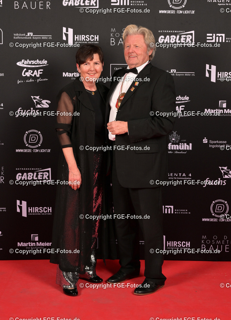 20240113-fge-fotos-0162 | Eröffnungsball der FGE am 13.01.2024 im Alten Stadttheater in Eichstätt. - Realisiert mit Pictrs.com