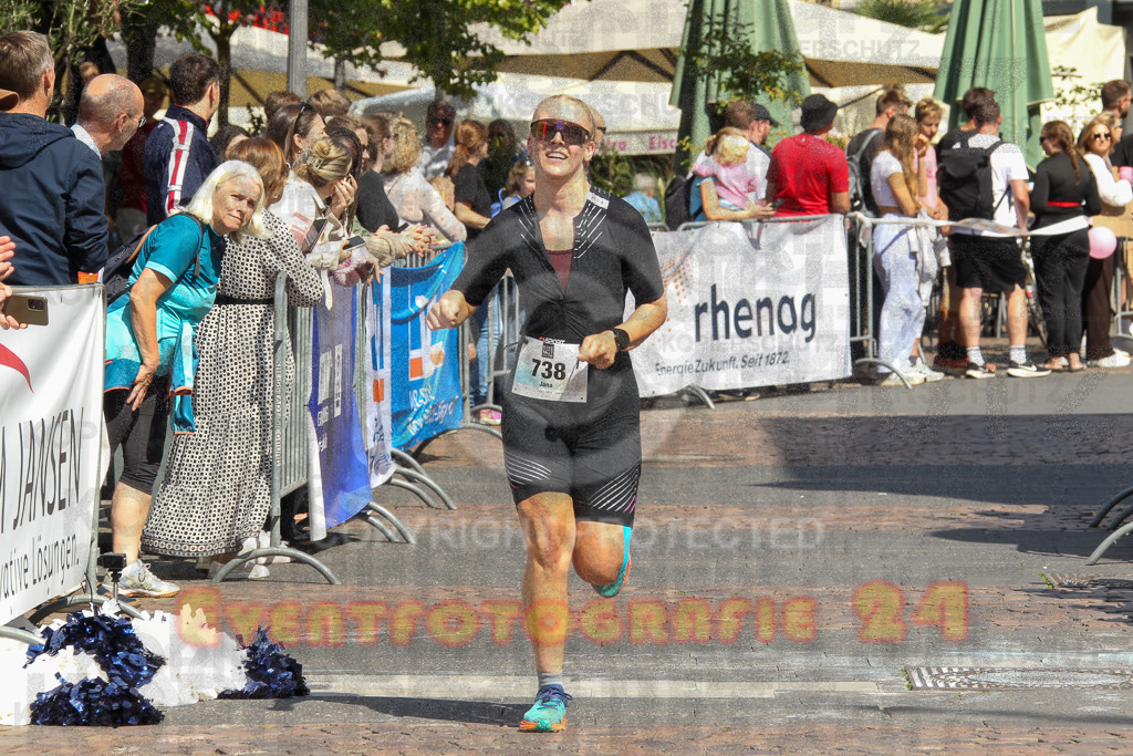 250824_1449_EV4_2248 | Sportfotografie im Rhein-Sieg Kreis, Köln, Bonn, NRW, Rheinland Pfalz, Hessen, etc. Unser Tätigkeitsfeld umfasst den Laufsport vom Volkslauf über den Marathon, Duathlon, Triathon bis zum Ultralauf wie Kölnpfad Ultra oder Schindertrail.