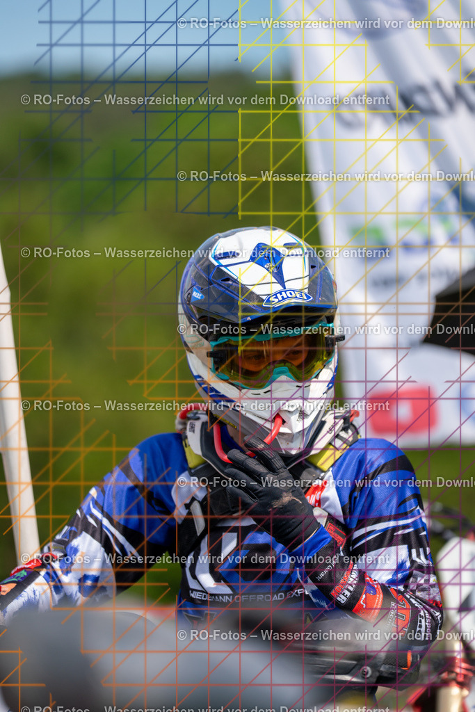 Wolfshausen 3 Lauf -11 | Sportfotografie von RO-Fotos: Motorsport, Motocross, Enduro, Laufveranstaltungen und Triathlon. Professionelle Fotos von Sportlern und Events. - Realisiert mit Pictrs.com