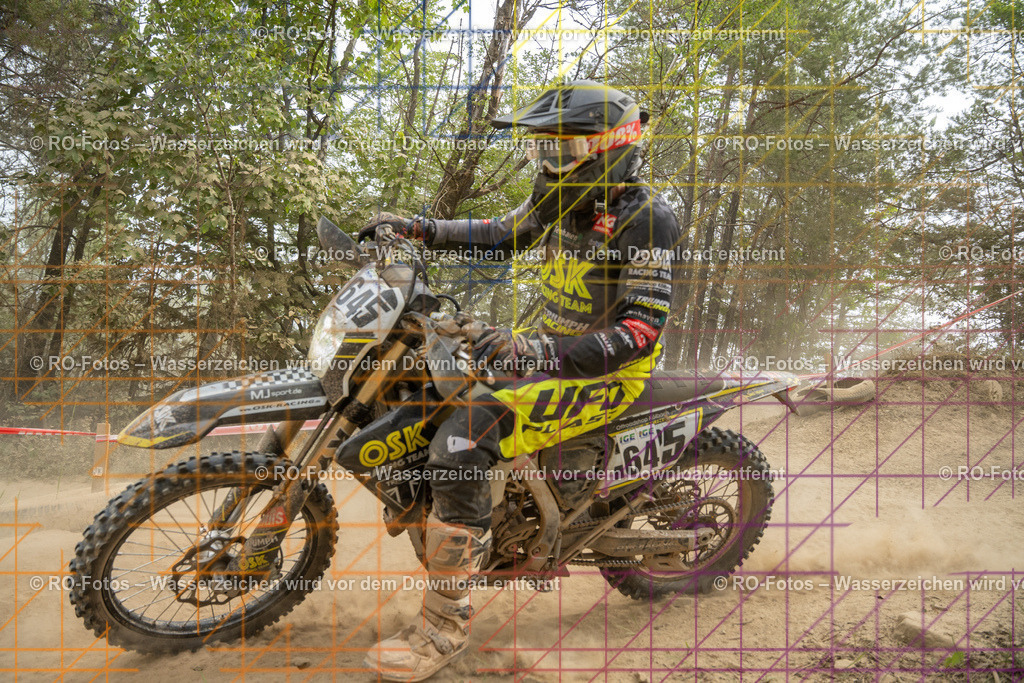 Niederwürzbach 4 Lauf-1299 | Sportfotografie von RO-Fotos: Motorsport, Motocross, Enduro, Laufveranstaltungen und Triathlon. Professionelle Fotos von Sportlern und Events. - Realisiert mit Pictrs.com