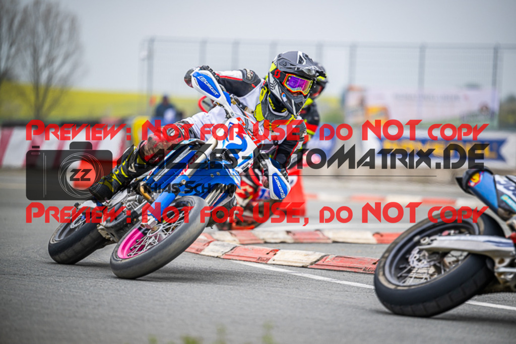 MaZZes_FotoMatrix_230507_8288 | S3