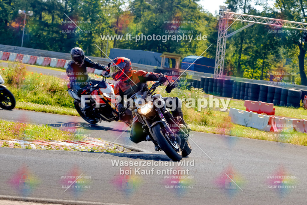 _MOT8970 | Hier findet Ihr Bilder von Touristenfahrten auf der Nürburgring Nordschleife oder von anderen Veranstaltungen die ich besucht habe. Viel Spass beim Durch Schauen 