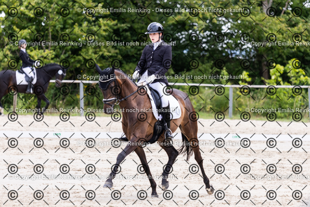 CL5A2423 | Emilia Reinking Fotografie - Realisiert mit Pictrs.com