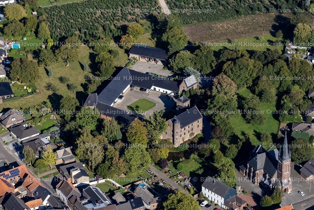 Lufbilder Dürboslar-5908 | Burganlage der Veste " Burg Dürboslar " an der Maarstraße, Burgstraße in Dürboslar i - Realisiert mit Pictrs.com