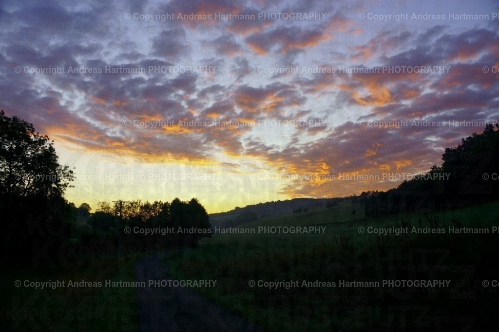 Morgenhimmel | Morgenhimmel - Realisiert mit Pictrs.com