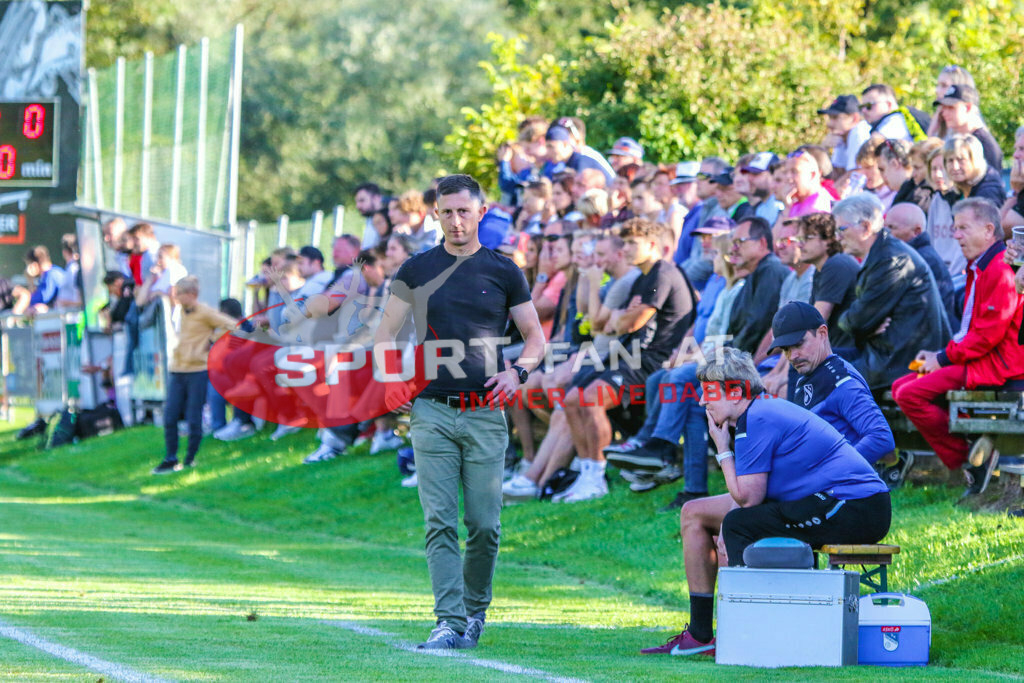 Austria Klagenfurt Amateure - SK Treibach 1-1, Kärntner Liga 2. Runde | Karl Schweighofer (SK Treibach #C) Austria Klagenfurt Amateure - SK Treibach 1-1 am 08.08.2023 in Brückl
(Sportplatz), Austria, (Photo by Ernst Krawagner sport-fan.at) - Realisiert mit Pictrs.com