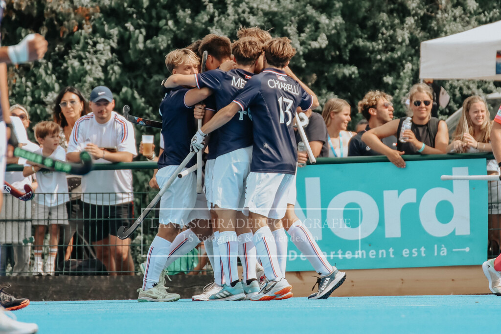 EM_MU18_F_GER-FRA_Lille_bearbeitet (87 von 433) | lanaschraderfotografie - Realisiert mit Pictrs.com