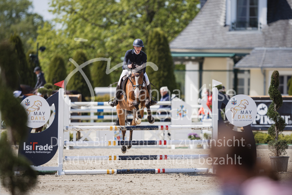 230518_MayDays_SprPf-A2-203 | Deine schönsten Turniermomente als professionelle Fotos! Entdecke hochwertige Pferdesport-Fotografie im Online-Shop. Jetzt Fotos finden & bestellen!