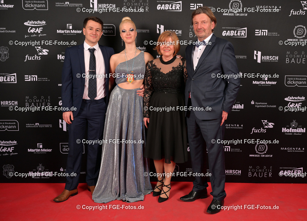 20240114-fge-fotos-0525 | Eröffnungsball der FGE am 14.01.2024 im Alten Stadttheater in Eichstätt. - Realisiert mit Pictrs.com