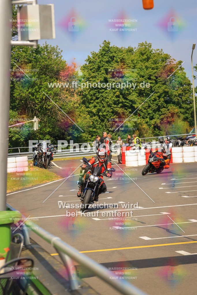 _DSK2232 | Hier findet Ihr Bilder von Touristenfahrten auf der Nürburgring Nordschleife oder von anderen Veranstaltungen die ich besucht habe. Viel Spass beim Durch Schauen 