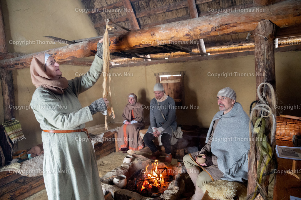 DSC_1171 | ble, Lauresham, Winter in Lauresham, das Färben von Pferdehaaren, , Bild: Thomas Neu
