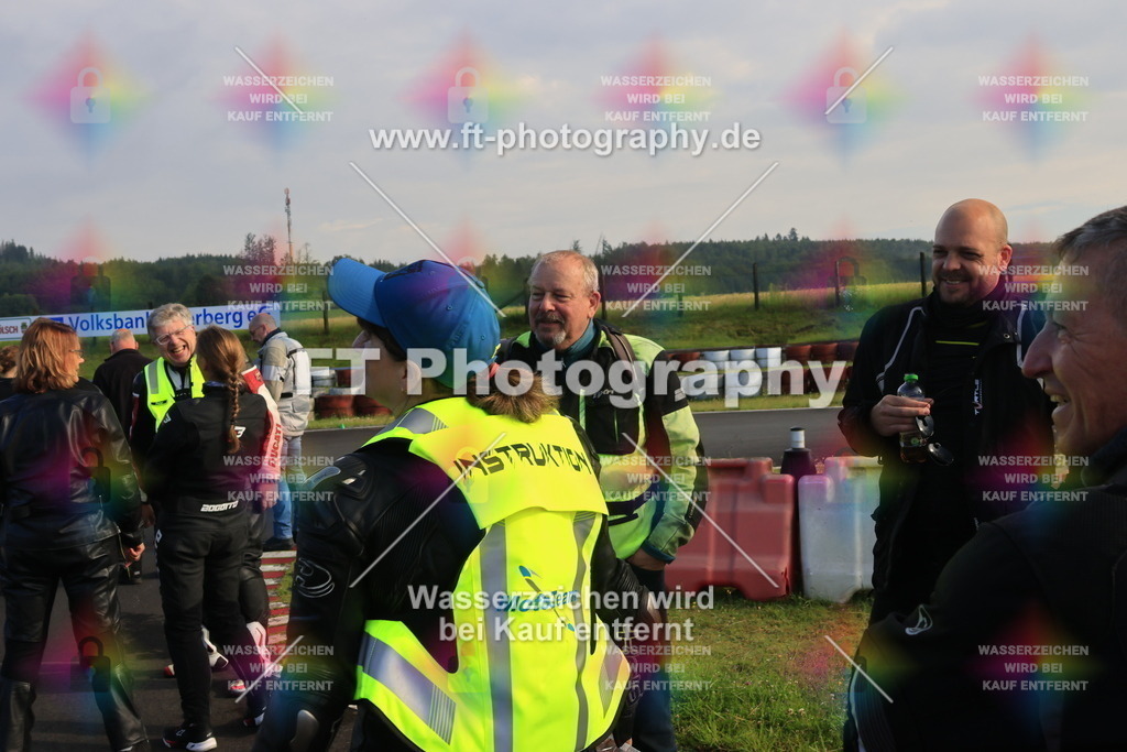 _TCM2678 | Hier findet Ihr Bilder von Touristenfahrten auf der Nürburgring Nordschleife oder von anderen Veranstaltungen die ich besucht habe. Viel Spass beim Durch Schauen 