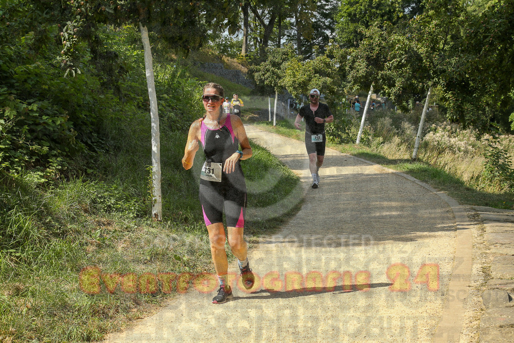 250824_1447_EX1_7598 | Sportfotografie im Rhein-Sieg Kreis, Köln, Bonn, NRW, Rheinland Pfalz, Hessen, etc. Unser Tätigkeitsfeld umfasst den Laufsport vom Volkslauf über den Marathon, Duathlon, Triathon bis zum Ultralauf wie Kölnpfad Ultra oder Schindertrail.