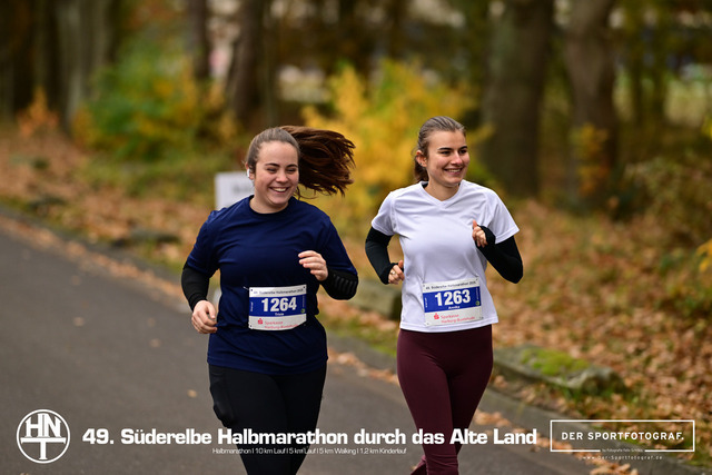 Süderelbe Halbmarathon 2025 I 09.11.2025 I Fotograf_DerSportfotograf.I 00455 | Der Sportfotograf. - Realisiert mit Pictrs.com