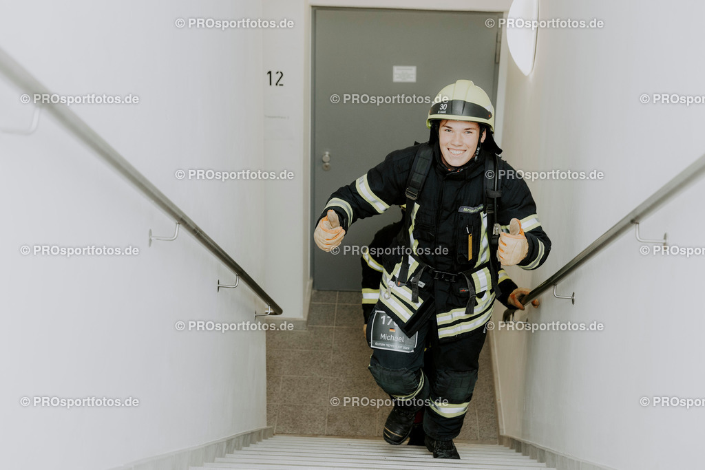 240825_Treppenlauf-759 | Professionelle Fotos Ihrer Laufsportveranstaltung.