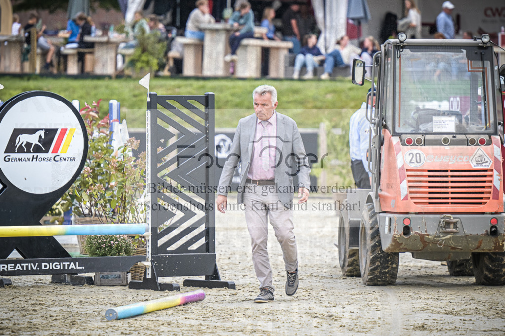 DOS_0009 | Entdecke hochwertige Reitturnierfotos von Foto Oger. Professionell, emotional und authentisch – jetzt Lieblingsmomente im Shop bestellen.Deutschlandweite Turnierfotografie. - Realisiert mit Pictrs.com