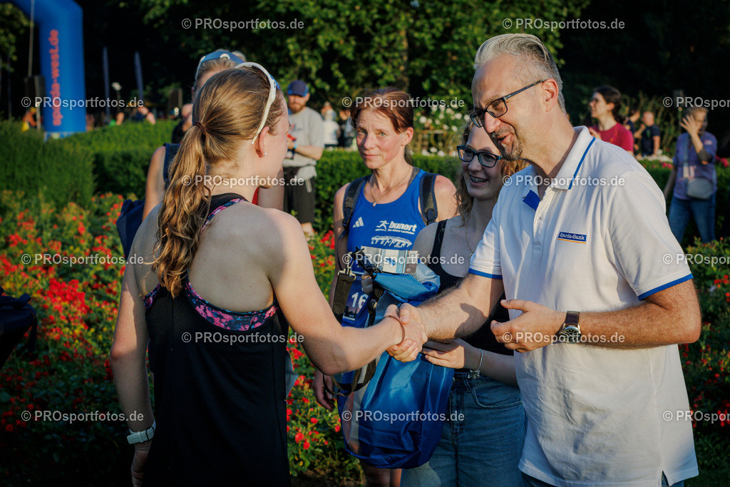 Sparda-Bank Nachtlauf Bonn; Bonn, 18.06.2025 | Impressionen vom Sparda-Bank Nachtlauf Bonn am 18.06.2025 in Bonn (Nordrhein-Westfalen). 