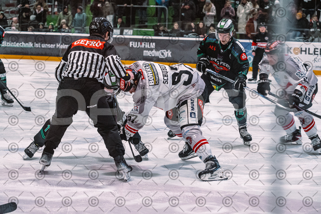 Alligators_vs_Memmingen_09_01_2026-41 | Höchstadt Alligators Fotogalerie: Eishockey-Action aus Franken. Professionelle Spielfotos, Portraits & Stadionbilder zum Download. Jetzt entdecken! - Realisiert mit Pictrs.com