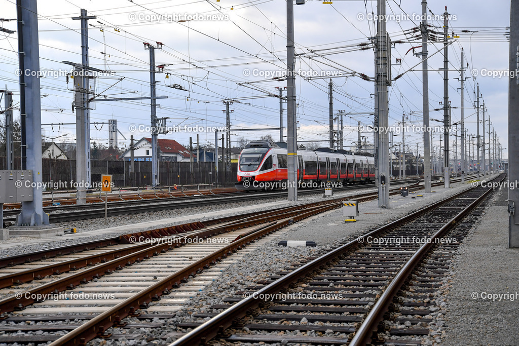 Baufortschritt Ausbau Weststrecke_ ÖBB_ 07.12.2022-10 | 07.12.2022, ÖBB Weststrecke , AUT, Besichtigung Ausbau Weststrecke 4 gleisig, im Bild Westbahnstrecke Ausbaubereich Untergaumberg