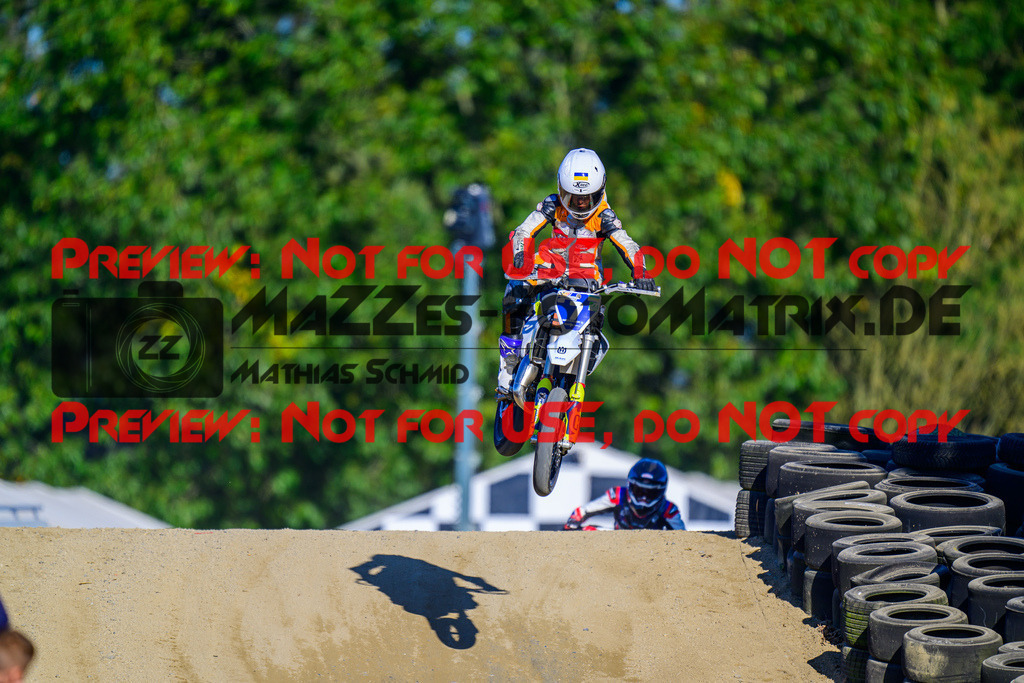 MaZZes_Fotomatrix_20241005_6007705_9368 | JUNIOR