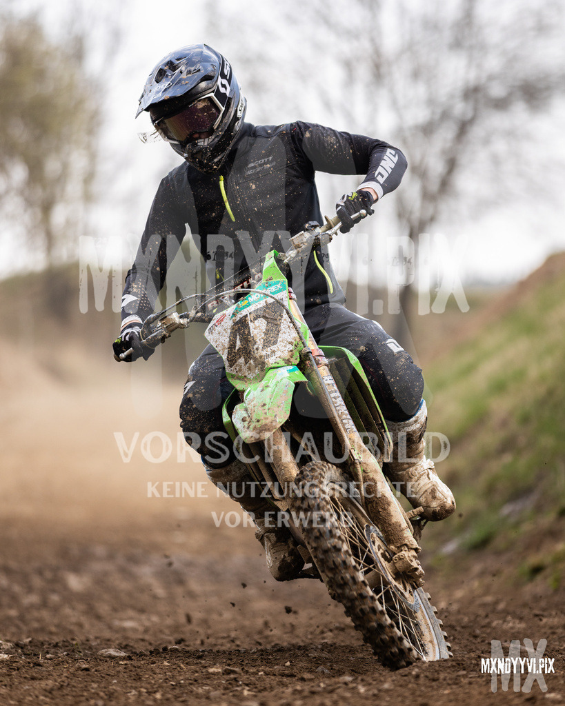 866A0910 | mxndyyvipix