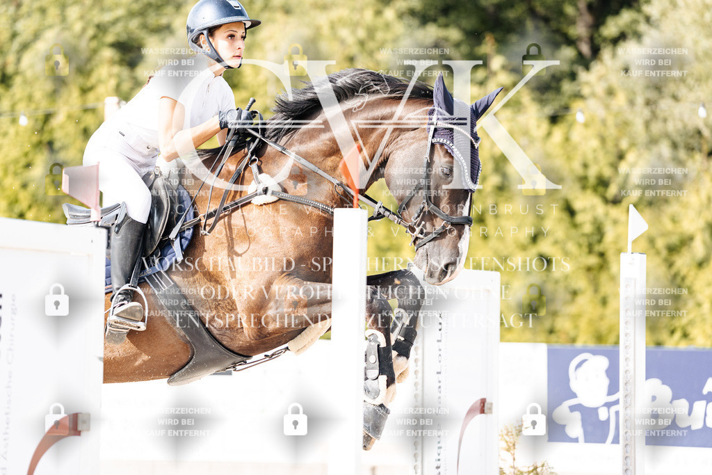 CK905943 | Turnierfotografie Pferdefotografie Trier Rheinland-Pfalz Pferdesport Reitsport Tierfotografie Sportfotografie Pferdevideo Pferdevideografie Equestrianvideography equestrianphotography  - Realisiert mit Pictrs.com