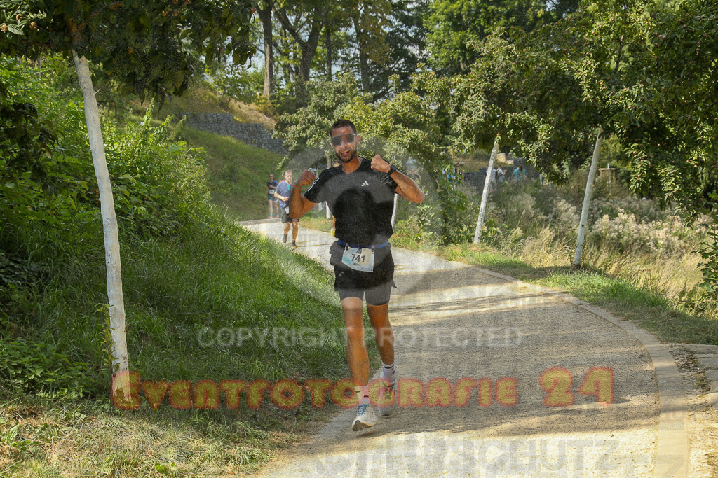 250824_1455_EX1_8071 | Sportfotografie im Rhein-Sieg Kreis, Köln, Bonn, NRW, Rheinland Pfalz, Hessen, etc. Unser Tätigkeitsfeld umfasst den Laufsport vom Volkslauf über den Marathon, Duathlon, Triathon bis zum Ultralauf wie Kölnpfad Ultra oder Schindertrail.