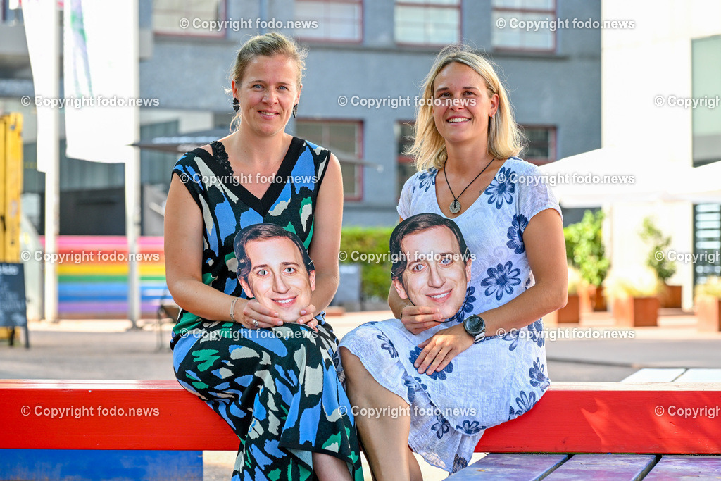 Moviemento_ Praesentation Linz Film_ 22.08.2023-8 | 22.08.2023, Linz, AUT, Moviemento, Praesentation Linz Film, im Bild Marie-Louise Schnurpfeil (Geschaeftsfuehrerin bei Tourismusverband Linz), Tamara Doellerer