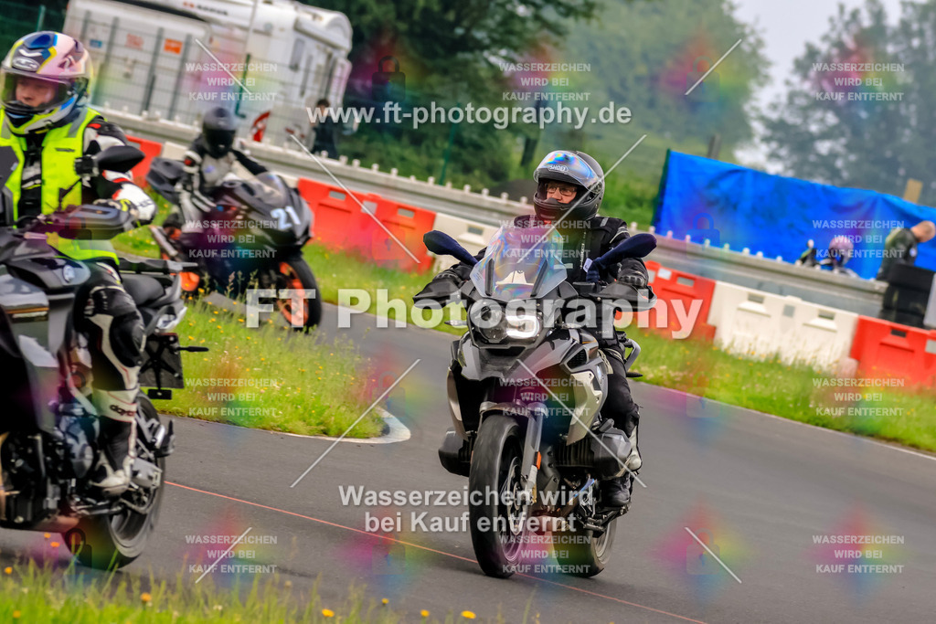 VBK-6769 | Hier findet Ihr Bilder von Touristenfahrten auf der Nürburgring Nordschleife oder von anderen Veranstaltungen die ich besucht habe. Viel Spass beim Durch Schauen 